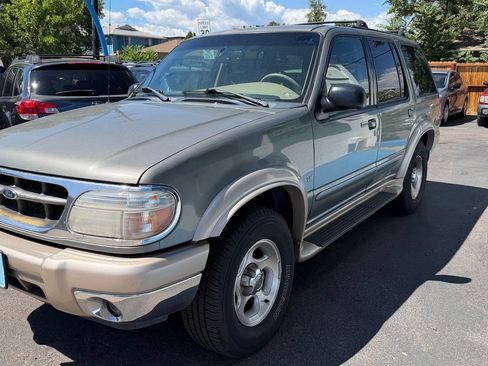 Used 2001 Ford Explorer Eddie Bauer AWD/4WD image 4