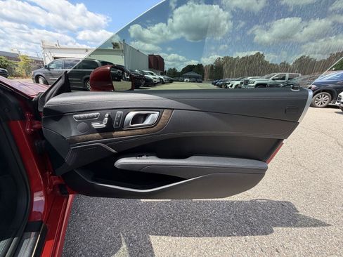 Used 2013 Mercedes-Benz SL 550 image 31
