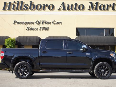 Used 2018 Toyota Tundra Platinum image 4