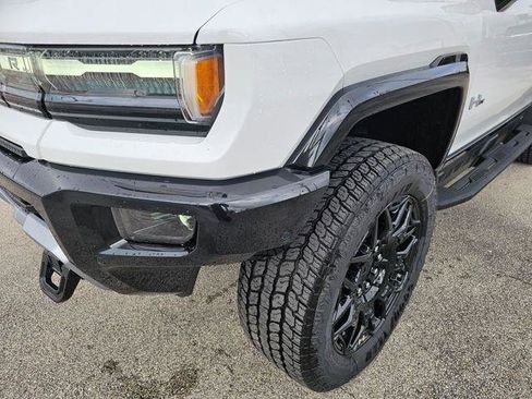 New 2026 GMC Hummer EV 2X image 14