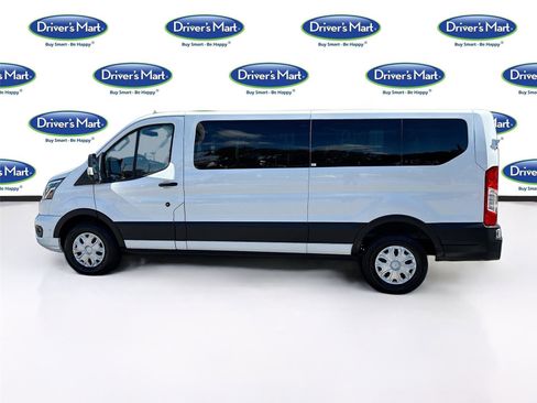 Used 2023 Ford Transit 350 XLT image 5