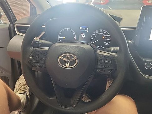 Used 2023 Toyota Corolla LE FWD image 8