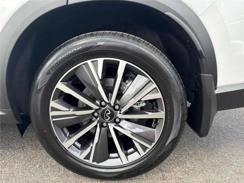 New 2026 INFINITI QX60 Luxe AWD/4WD image 32