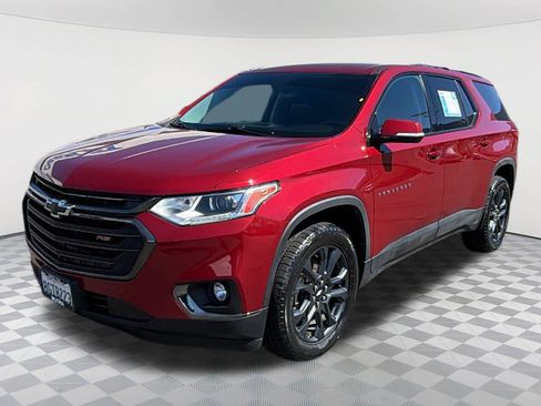 Used 2019 Chevrolet Traverse RS FWD image 1