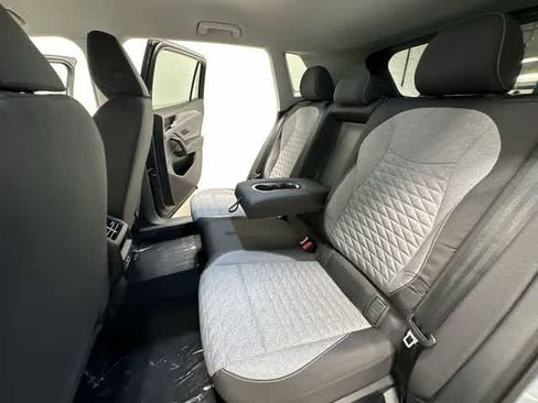 New 2026 Volkswagen Tiguan S AWD/4WD image 17