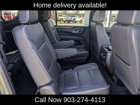 Used 2023 Chevrolet Suburban Premier image 27