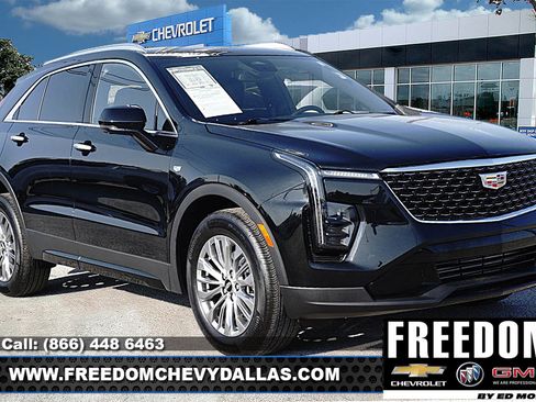 Used 2025 Cadillac XT4 Premium Luxury image 1