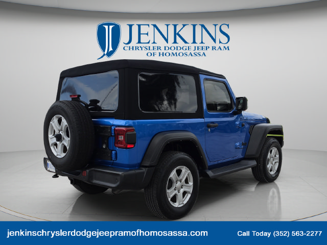 Used 2022 Jeep Wrangler Sport AWD/4WD image 5