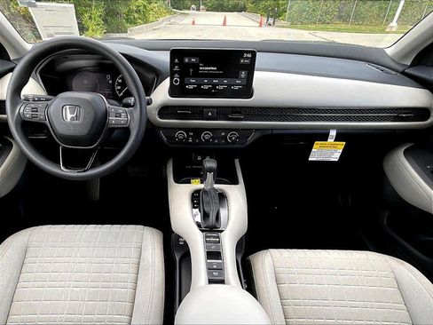 New 2026 Honda HR-V LX image 11