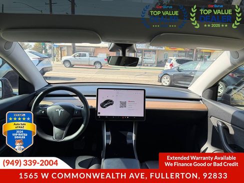 Used 2021 Tesla Model Y Long Range image 30
