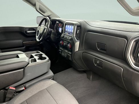 Used 2019 Chevrolet Silverado 1500 LT w/ All-Star Edition image 21