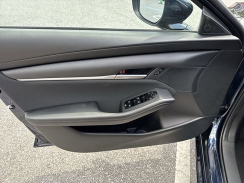 New 2026 MAZDA MAZDA3 s FWD image 37
