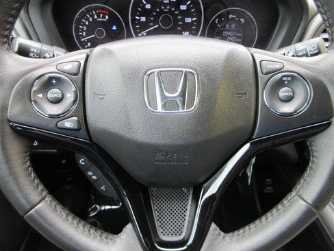 Used 2019 Honda HR-V Sport image 14