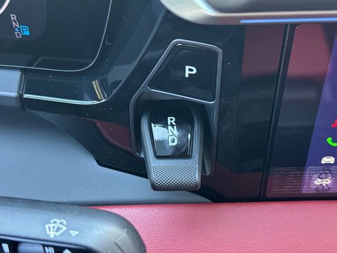 New 2025 Porsche Macan 4S Electric image 23