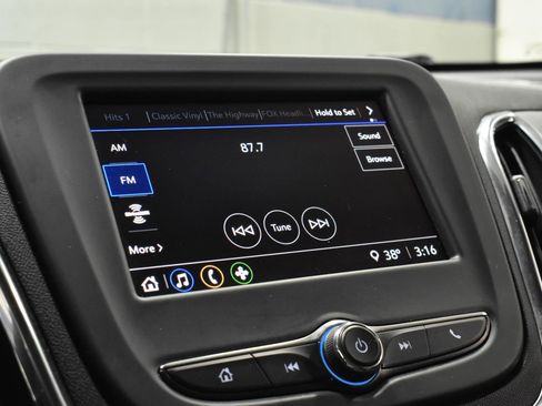 Used 2024 Chevrolet Equinox LT w/ LPO, Floor Liner Package image 17