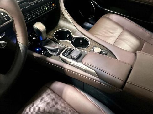 Used 2016 Lexus RX 350 AWD w/ Premium Package image 18