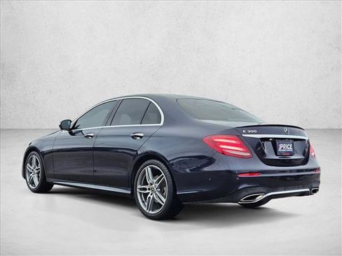 Used 2018 Mercedes-Benz E 300 image 7