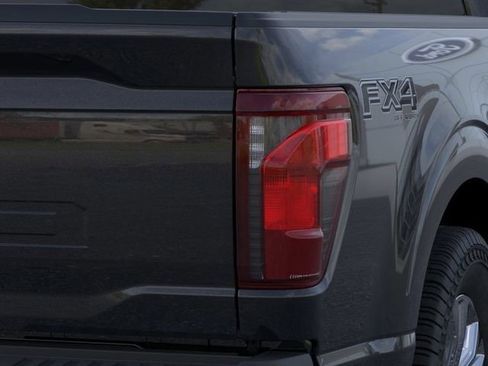 New 2026 Ford F150 XLT w/ Equipment Group 302A MID AWD/4WD image 21