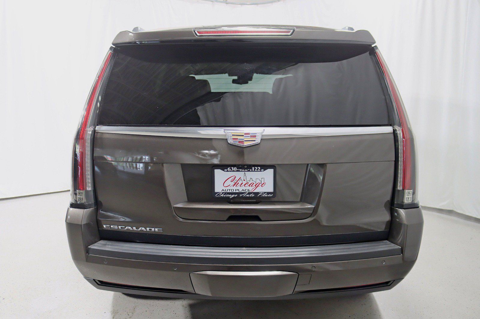 Used 2020 Cadillac Escalade Luxury AWD/4WD image 13