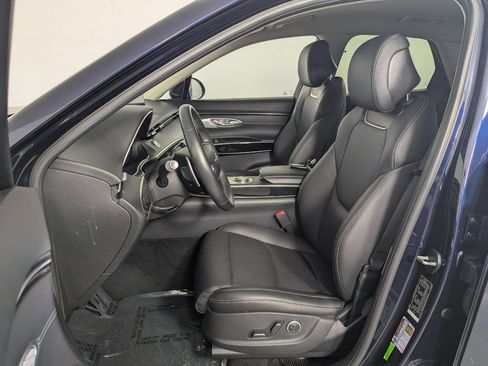 Used 2025 Genesis GV70 2.5T AWD/4WD image 13