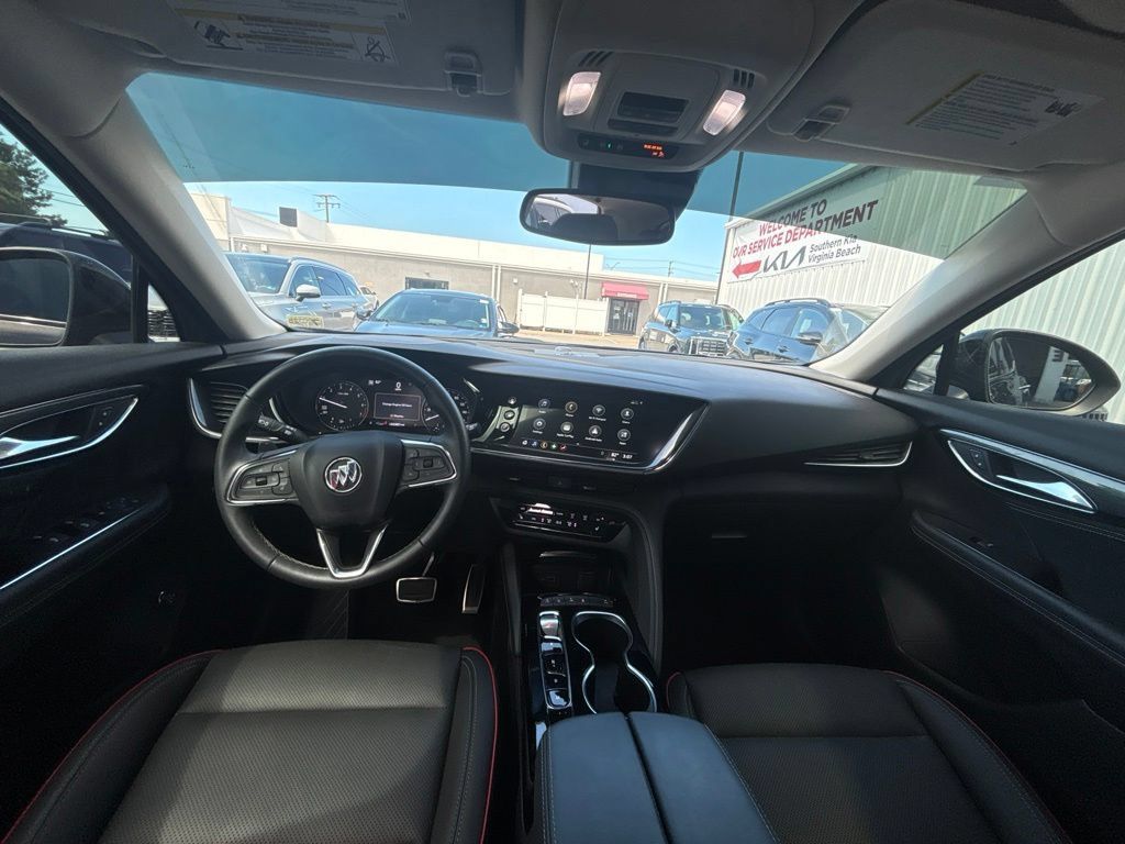 Used 2023 Buick Envision Essence w/ Sport Touring Package AWD/4WD image 19