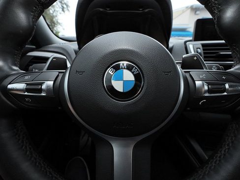 Used 2017 BMW 230i Convertible image 27