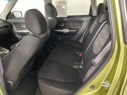 Used 2012 Kia Soul + FWD image 16