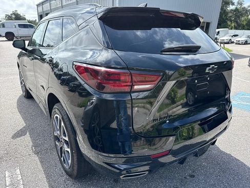 Used 2025 Chevrolet Blazer RS FWD image 10