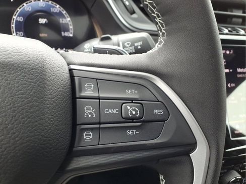 New 2025 Jeep Grand Cherokee 4WD image 15