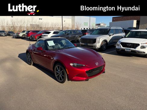 Used 2021 MAZDA MX-5 Miata Grand Touring image 1