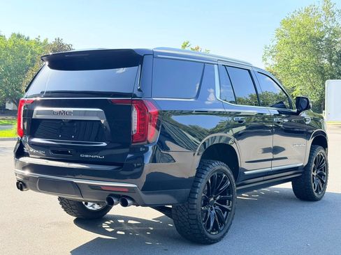 Used 2021 GMC Yukon Denali w/ Denali Premium Package AWD/4WD image 3
