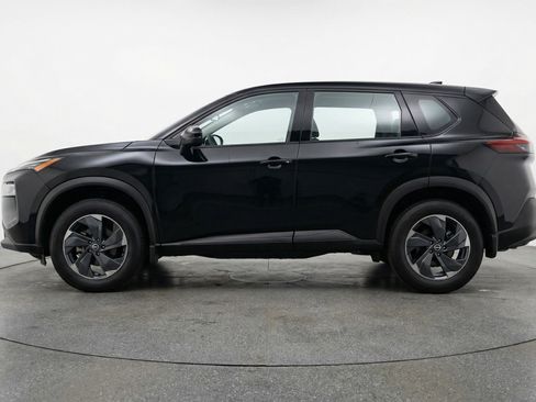 Used 2025 Nissan Rogue SV AWD/4WD image 5