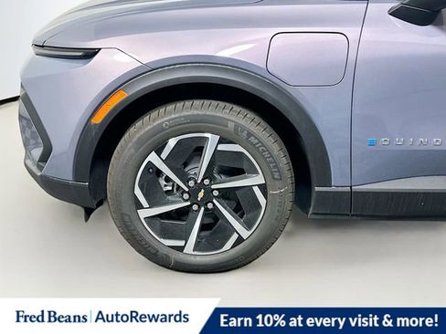 New 2026 Chevrolet Equinox EV LT image 20