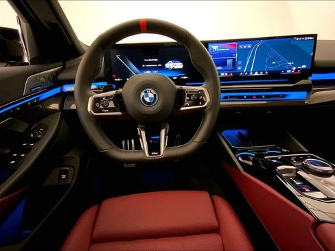 Certified 2024 BMW i5 M60 w/ Premium Package AWD/4WD image 4