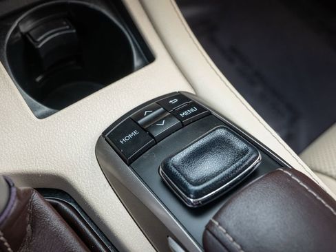 Used 2017 Lexus ES 350 image 45