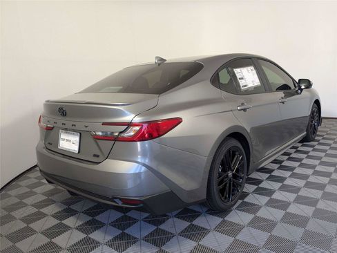 New 2026 Toyota Camry SE FWD image 5