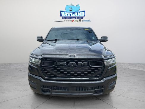 Used 2025 RAM 1500 Big Horn AWD/4WD image 12
