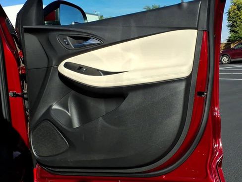 Used 2022 Buick Encore GX Preferred w/ Sport Touring Package image 19