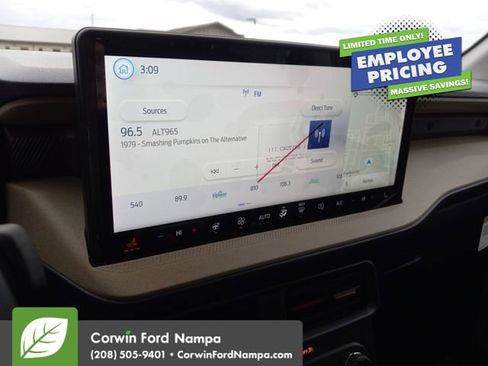 New 2026 Ford Maverick Lariat w/ 4K Tow Package AWD/4WD image 16