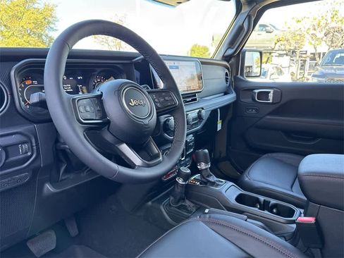 New 2026 Jeep Wrangler Unlimited Rubicon image 2