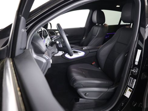Used 2025 Mercedes-Benz GLE 450 4MATIC Coupe image 32