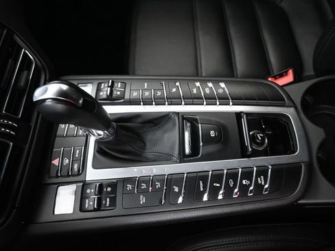 Used 2021 Porsche Macan GTS image 24