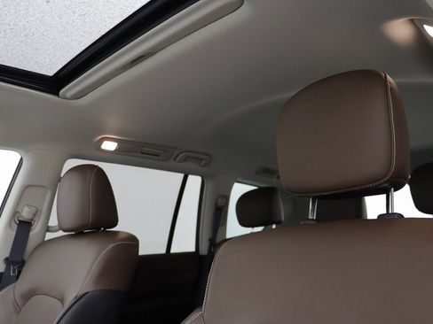 Used 2023 INFINITI QX80 Premium Select w/ Cargo Package image 13