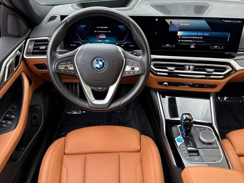 Used 2023 BMW i4 eDrive35 w/ Premium Package image 27
