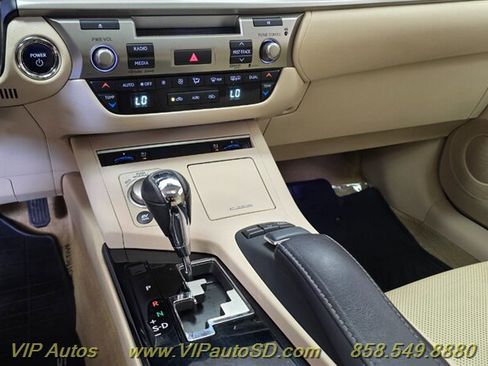 Used 2014 Lexus ES 300h w/ Premium Package w/Bamboo Trim image 21
