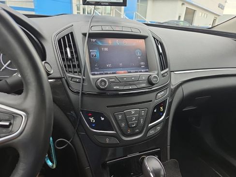 Used 2015 Buick Regal FWD image 8