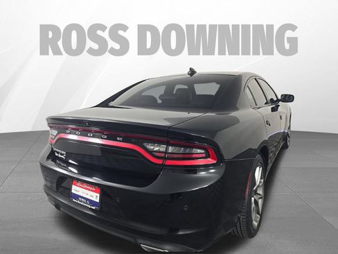 Used 2023 Dodge Charger SXT w/ Plus Group RWD image 4