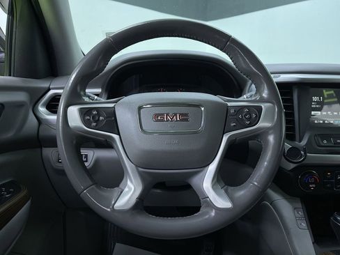 Used 2019 GMC Acadia SLE image 20