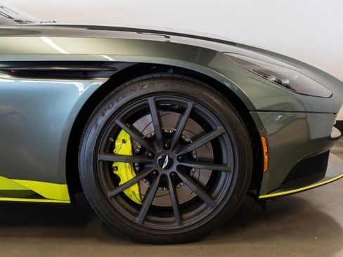 Used 2019 Aston Martin DB11 AMR image 35