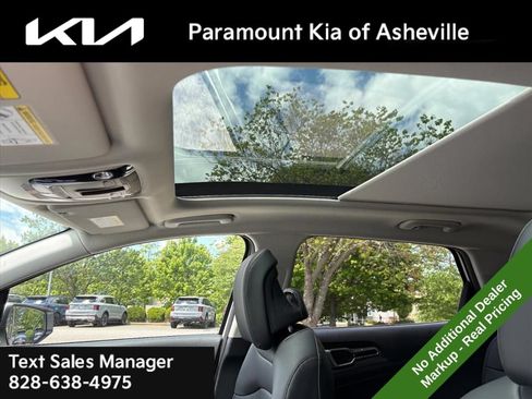 New 2026 Kia Sportage EX w/ EX Panoramic Sunroof Package AWD/4WD image 13